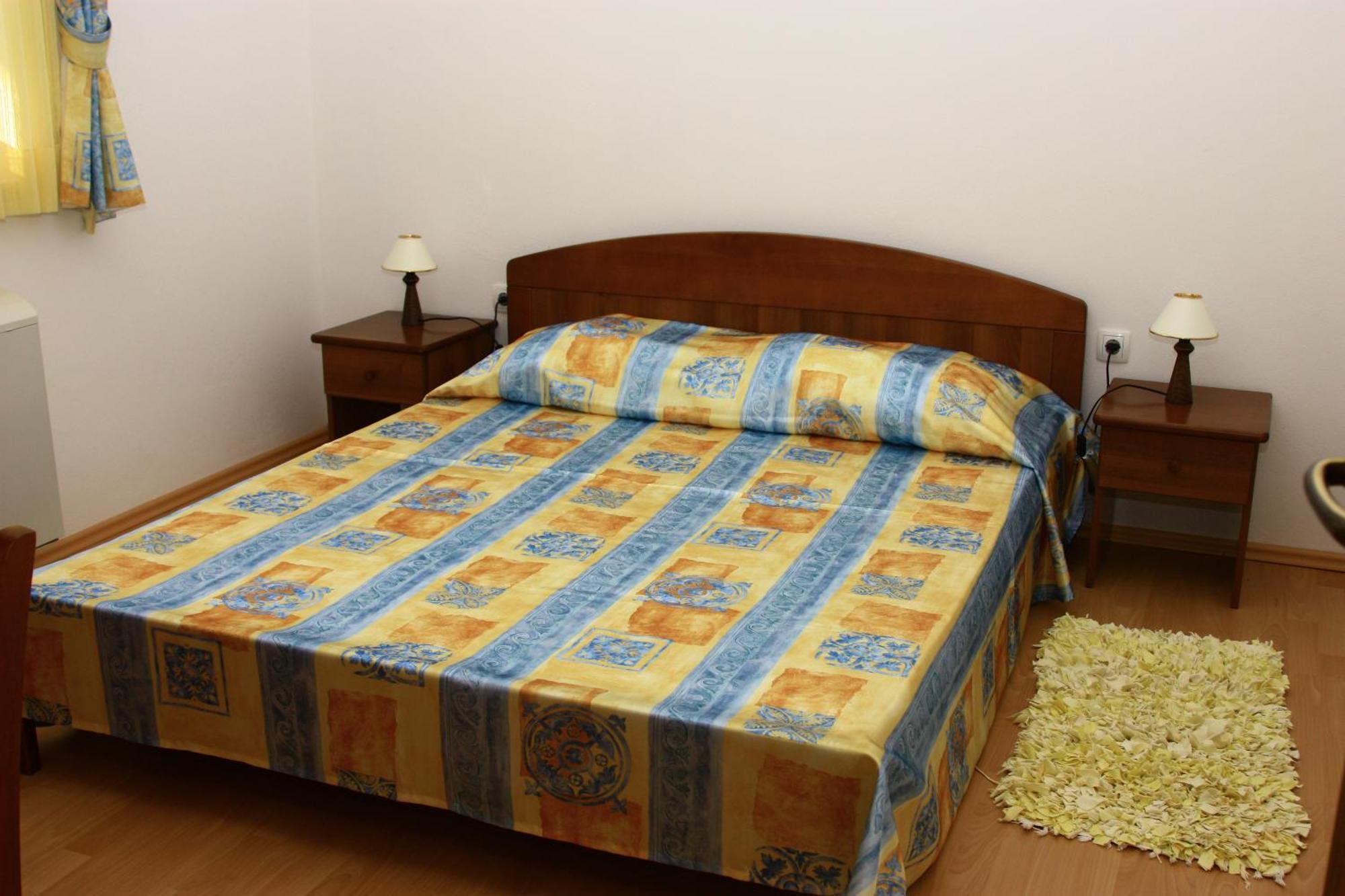 Apartments And Rooms Villa Chiara 크르니카 외부 사진
