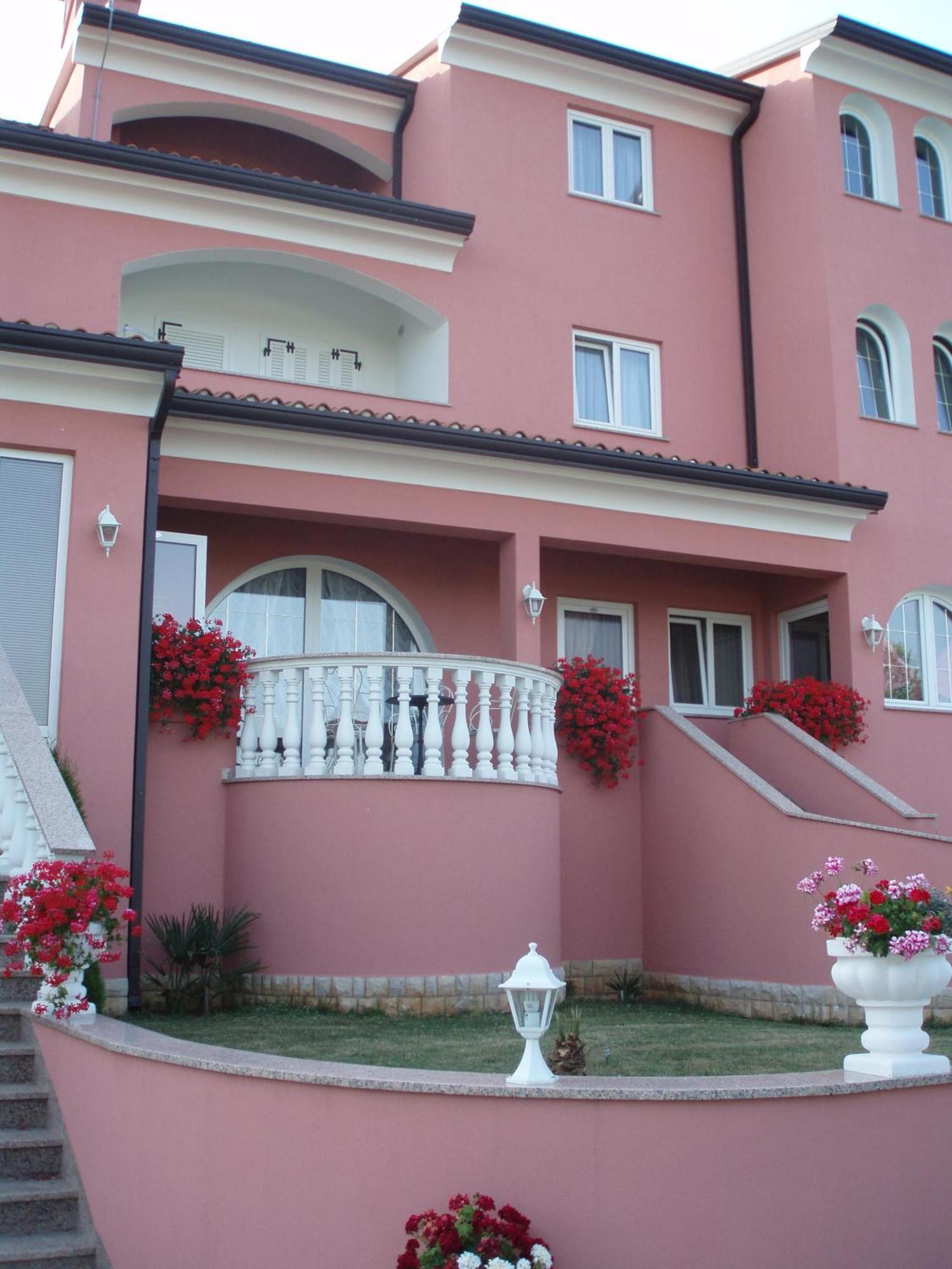 Apartments And Rooms Villa Chiara 크르니카 외부 사진
