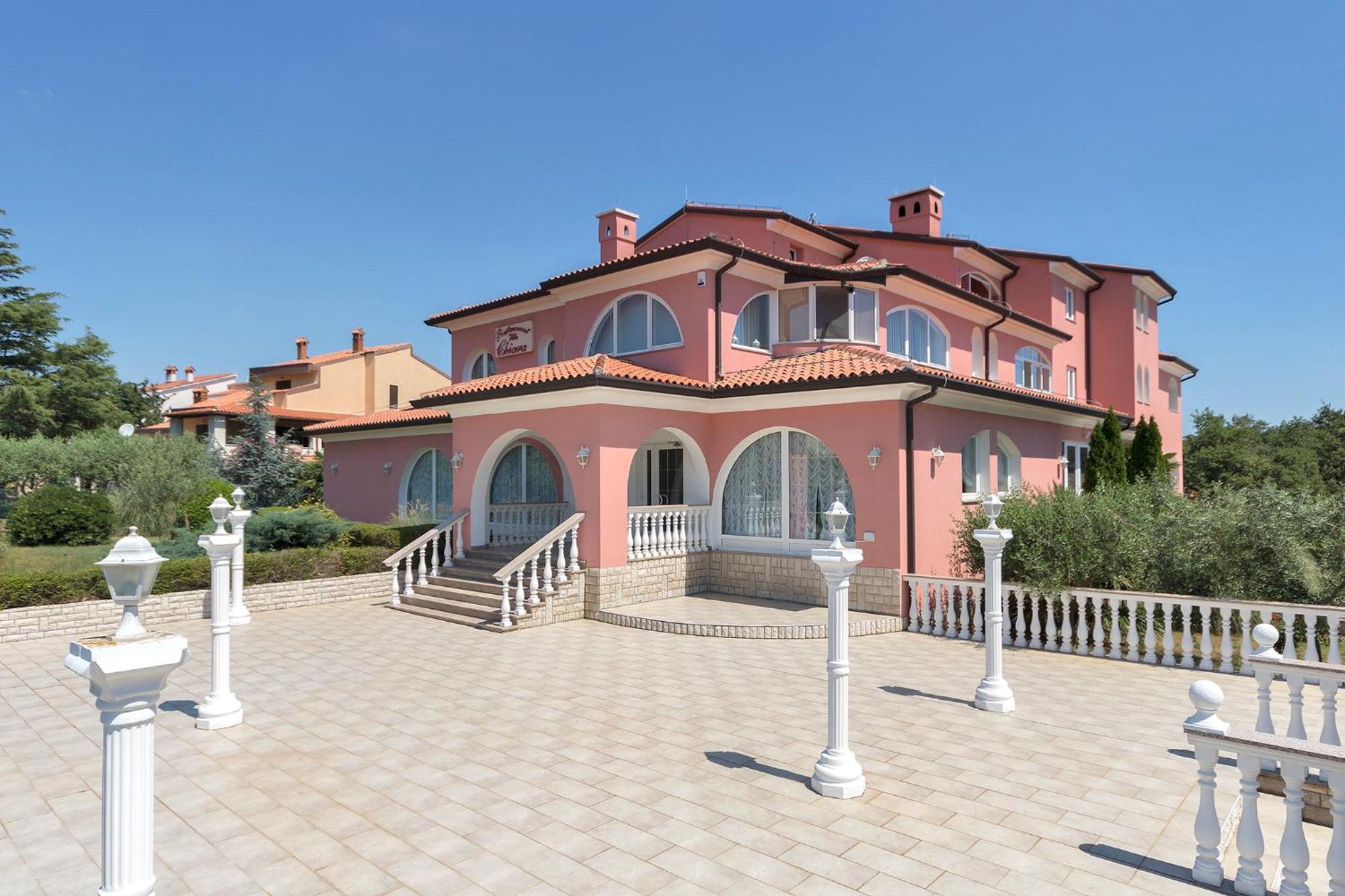 Apartments And Rooms Villa Chiara 크르니카 외부 사진